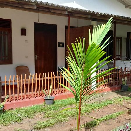 Ranmitha Villa Weligama Esterno foto