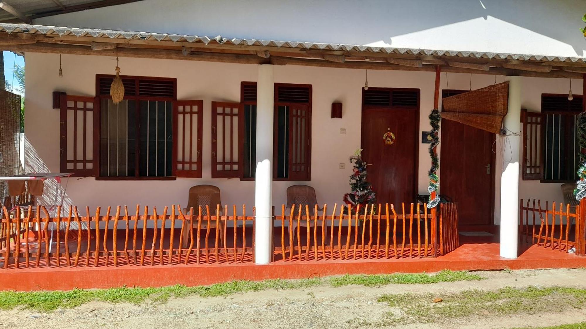 Ranmitha Villa Weligama Esterno foto